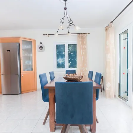 Villa Spyros *