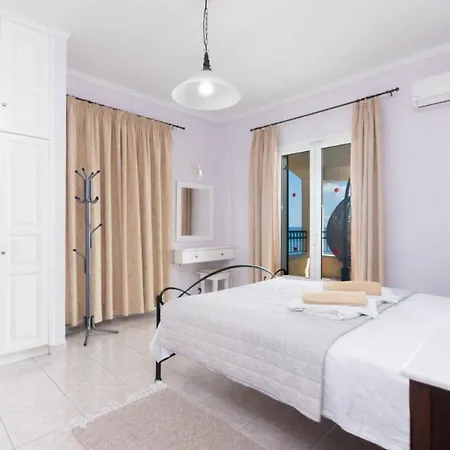 Villa Spyros Nisaki (Corfu)