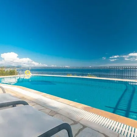 Spyros * Nisaki (Corfu)